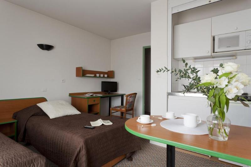 Appart'Hotel Laureades Clermont-Ferrand Centre Jaude Bagian luar foto